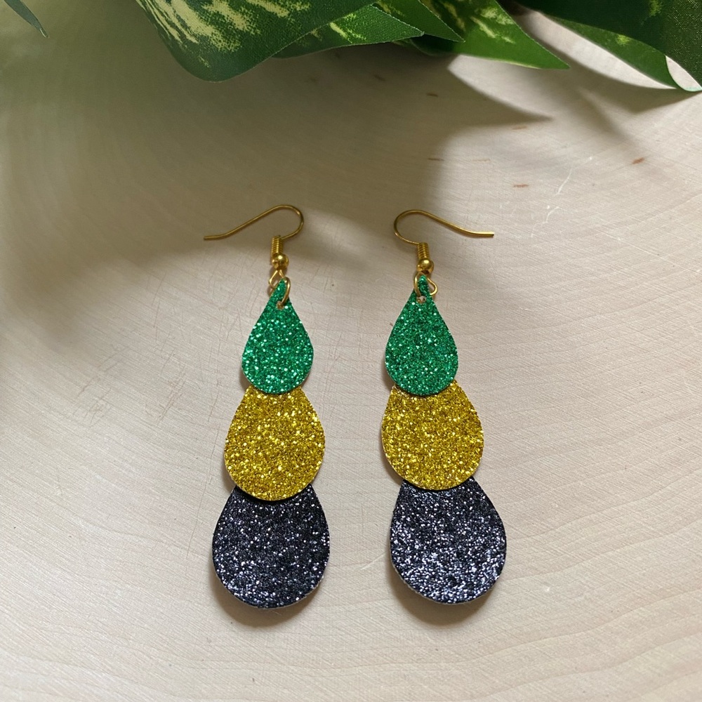 3 Color Teardrop Dangling Glitter St Patrick’s Day Earrings